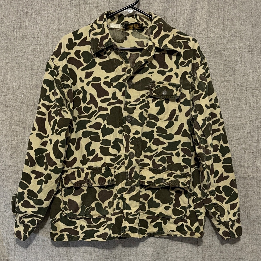 Vintage 80’s Camouflage Military Outdoors Hunting Shirt Jacket